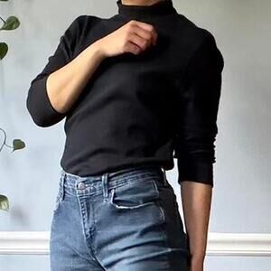 Vintage black mock neck long sleeve (PM)